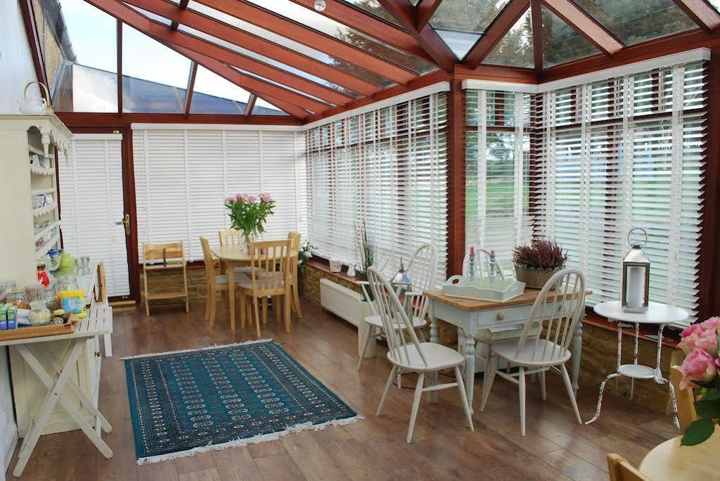 Stoneleigh Barn Bed And Breakfast Шерборн Екстериор снимка