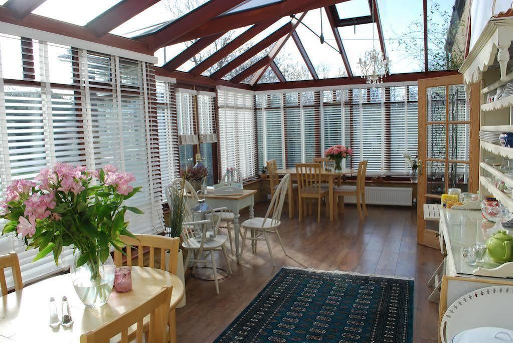 Stoneleigh Barn Bed And Breakfast Шерборн Екстериор снимка